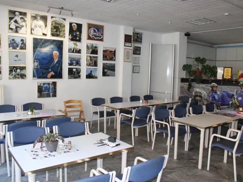 לייפציג Space Hotel Im Campus Der Jvp Schule מראה חיצוני תמונה